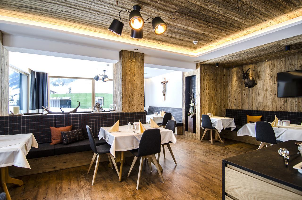 Hotel Garni Persutt ايشجل المظهر الخارجي الصورة
